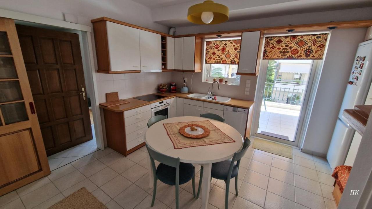 Two Bedroom Flat Near Airport Pallini  Bagian luar foto